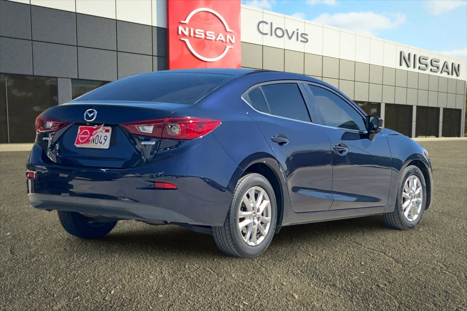 Thumbnail: 2018 Mazda Mazda3 - 3