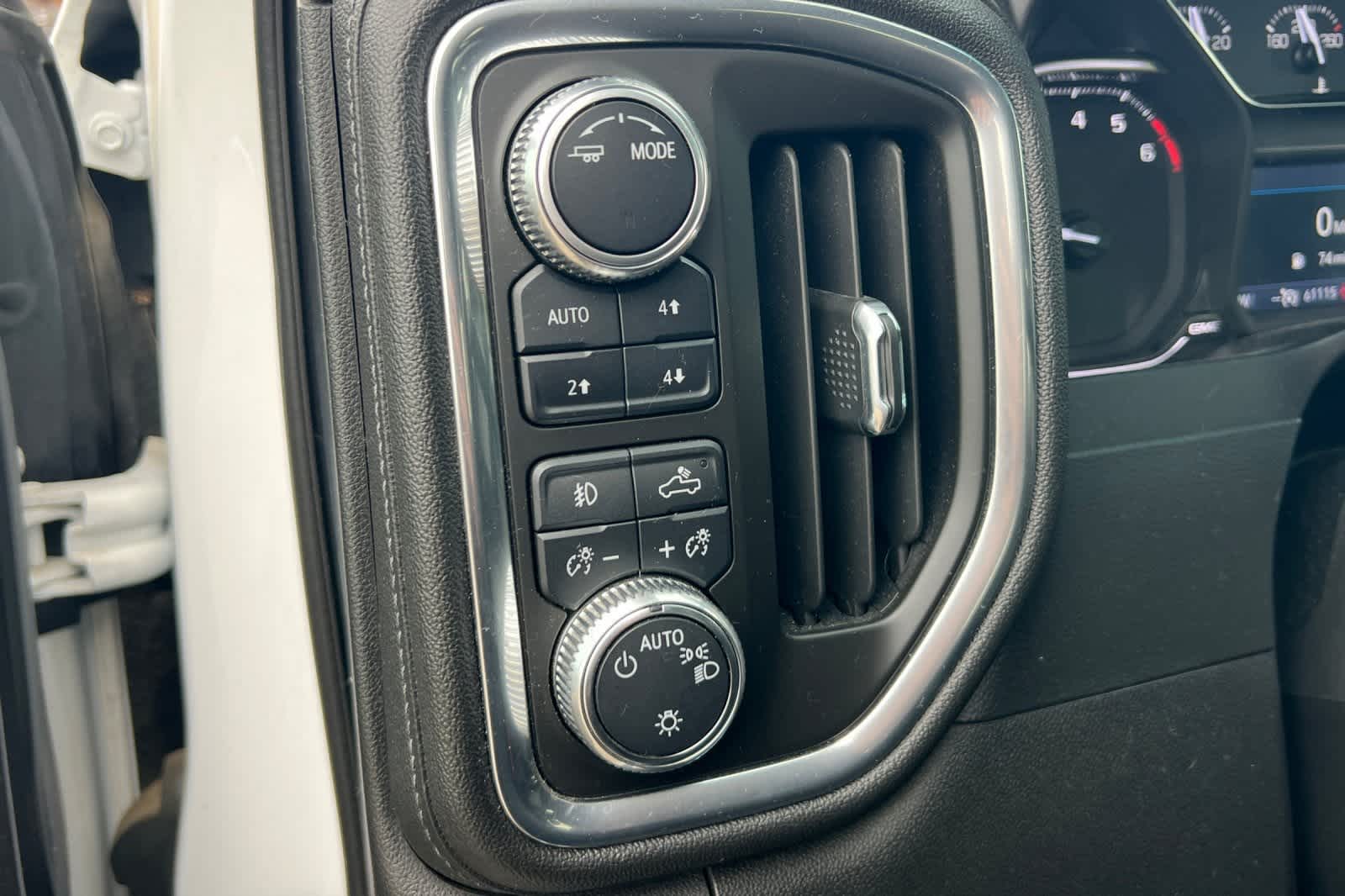 Thumbnail: 2020 GMC Sierra 1500 - 28