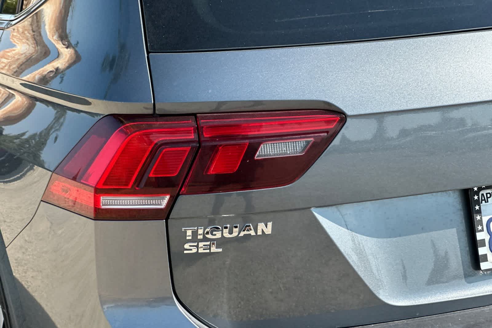 Thumbnail: 2019 Volkswagen Tiguan - 13