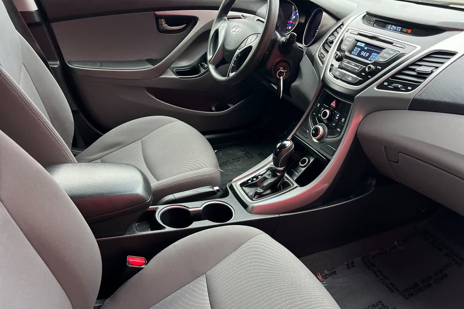 Thumbnail: 2015 Hyundai Elantra - 17