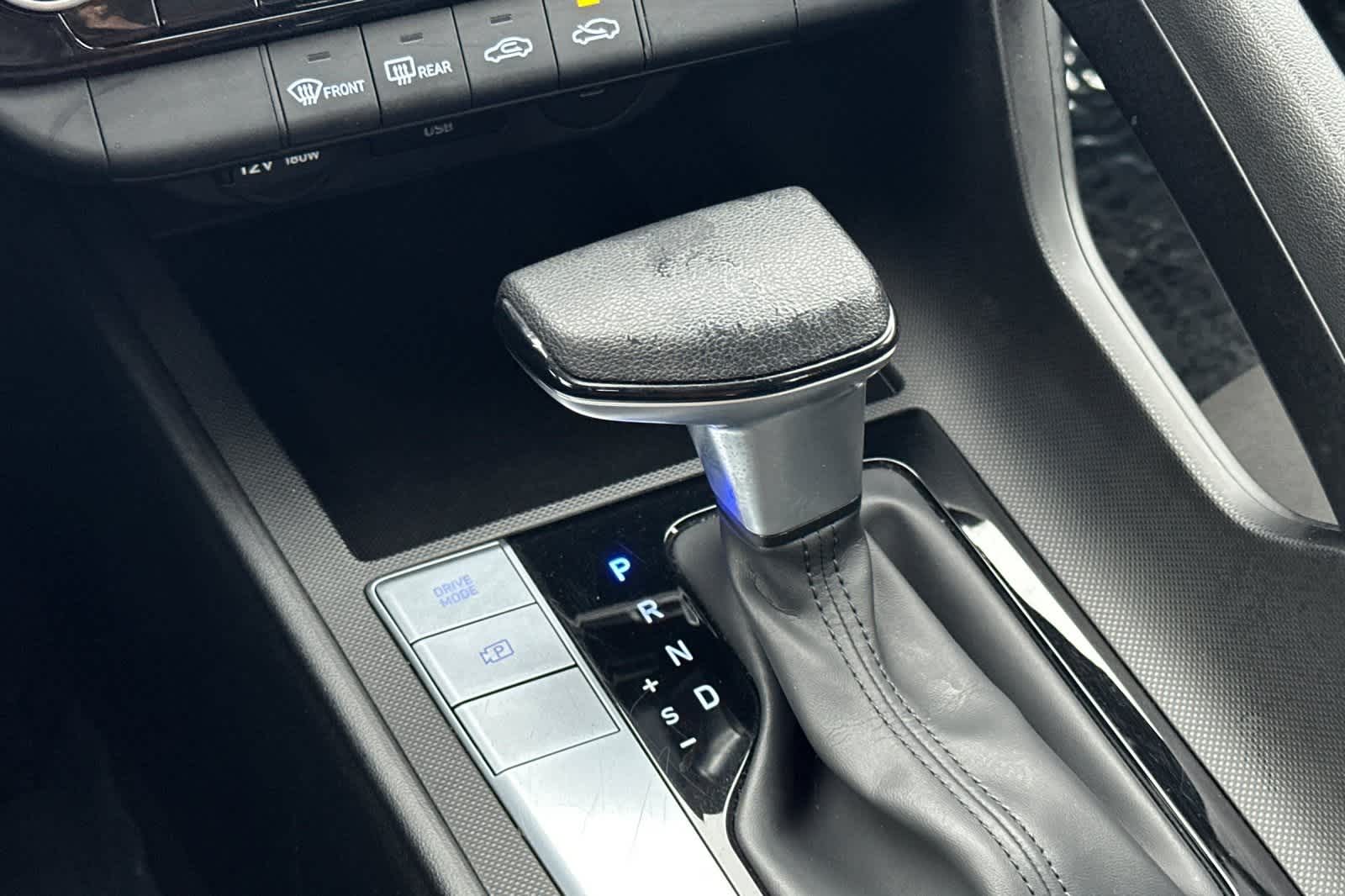 Thumbnail: 2024 Hyundai Elantra - 24