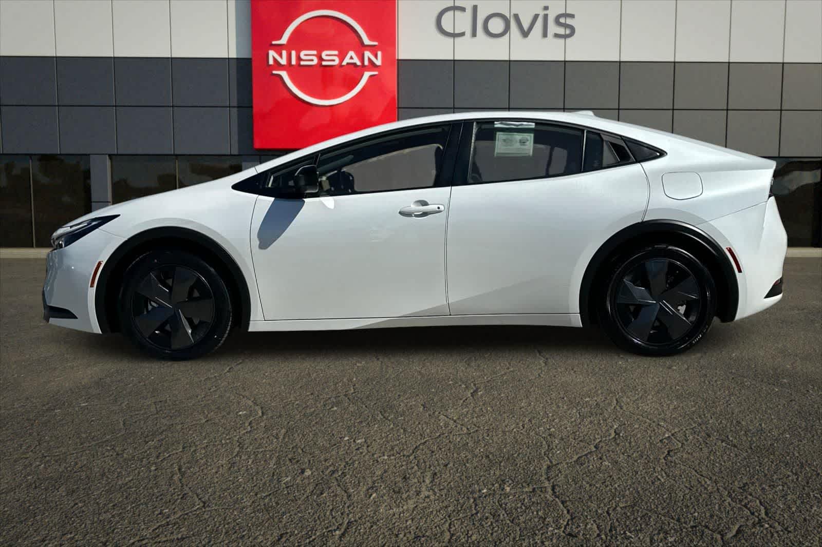 Thumbnail: 2024 Toyota Prius Prime - 6