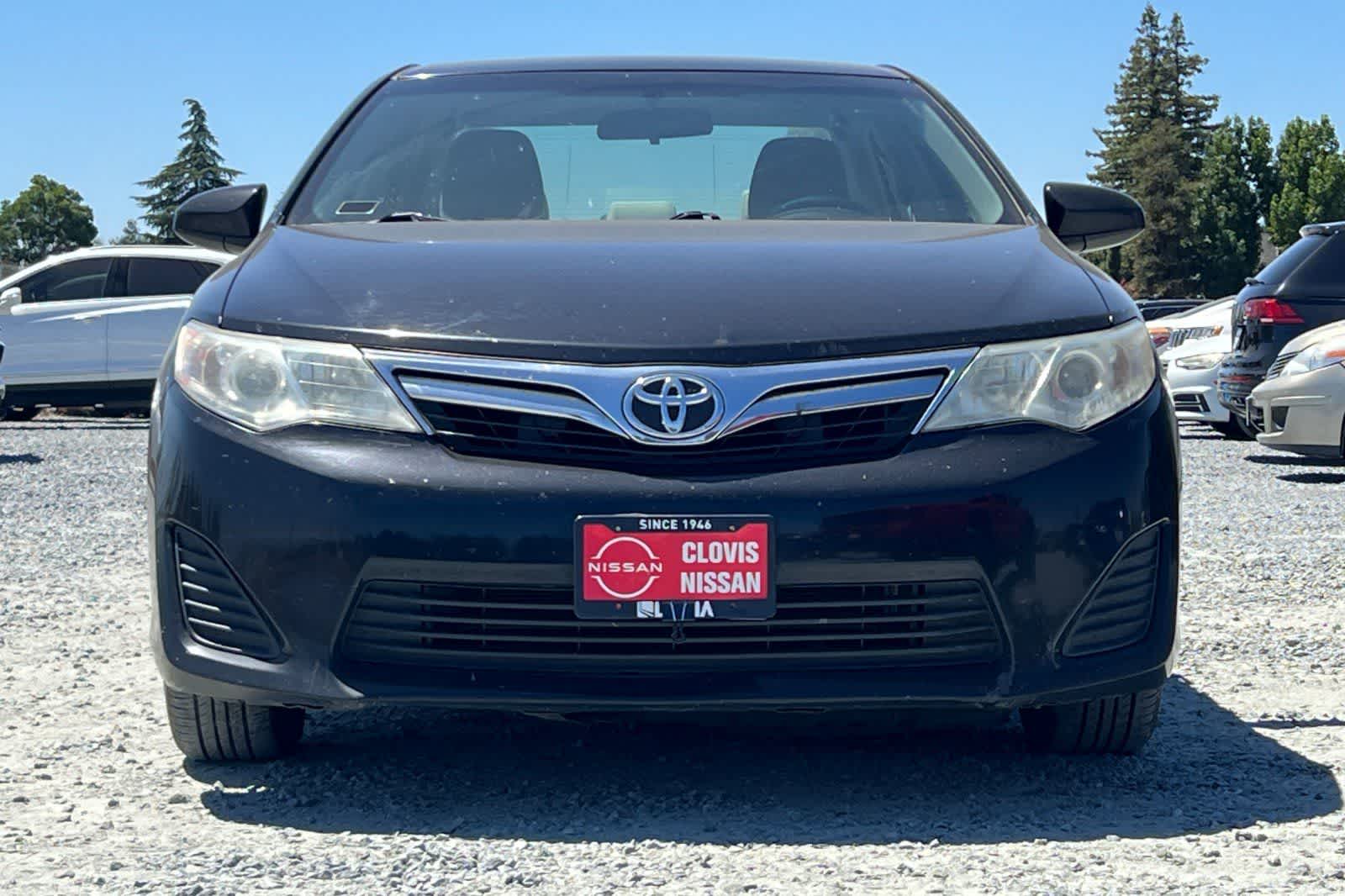 Thumbnail: 2014 Toyota Camry - 11