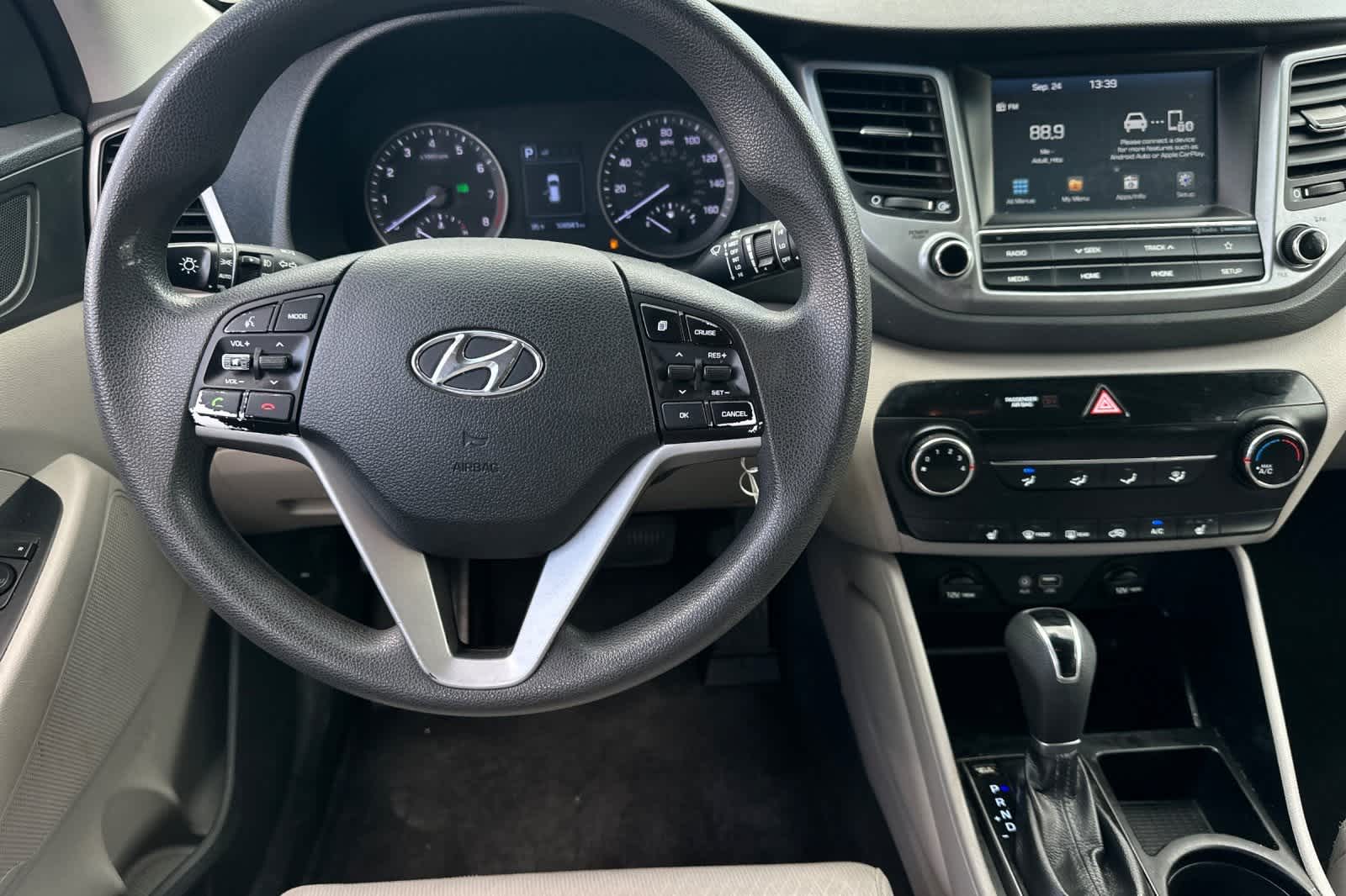 Thumbnail: 2018 Hyundai Tucson - 17