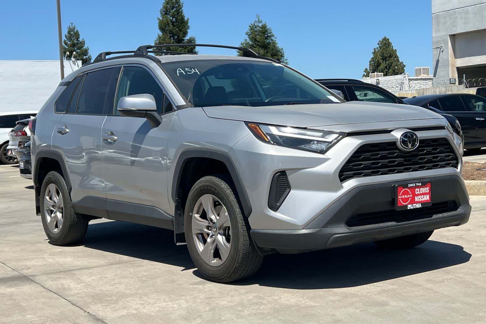 Thumbnail: 2023 Toyota RAV4 - 10