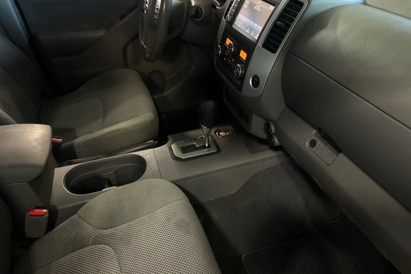 Thumbnail: 2020 Nissan Frontier - 17