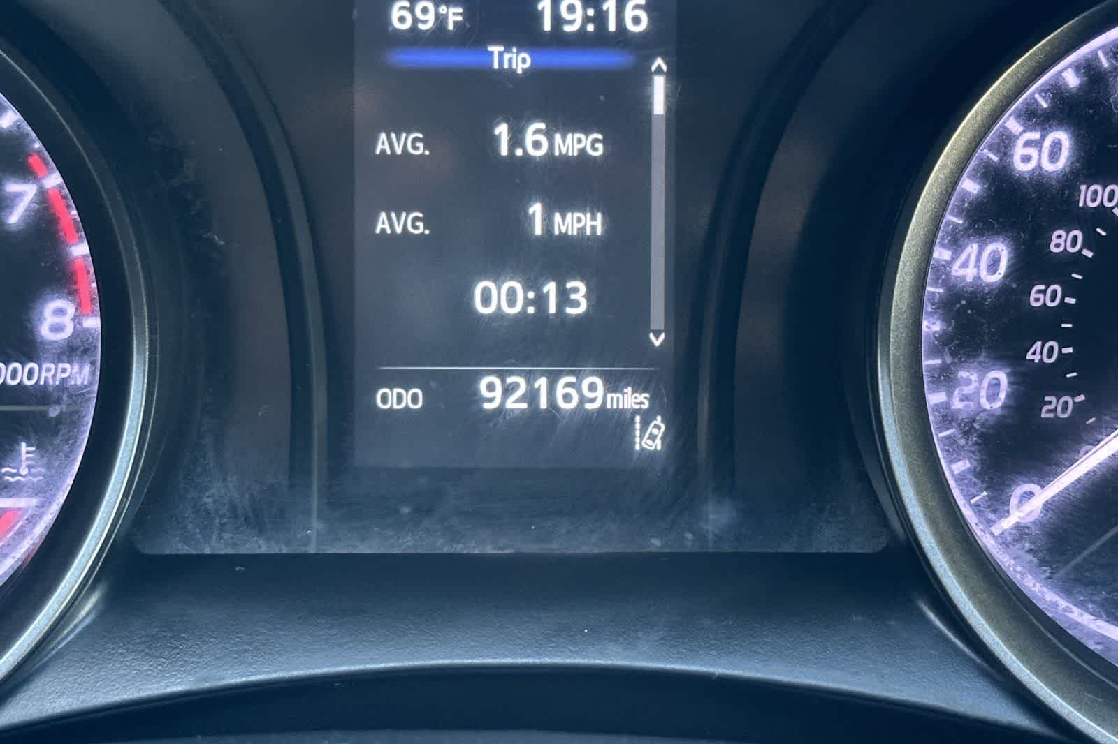 Thumbnail: 2021 Toyota Camry - 23