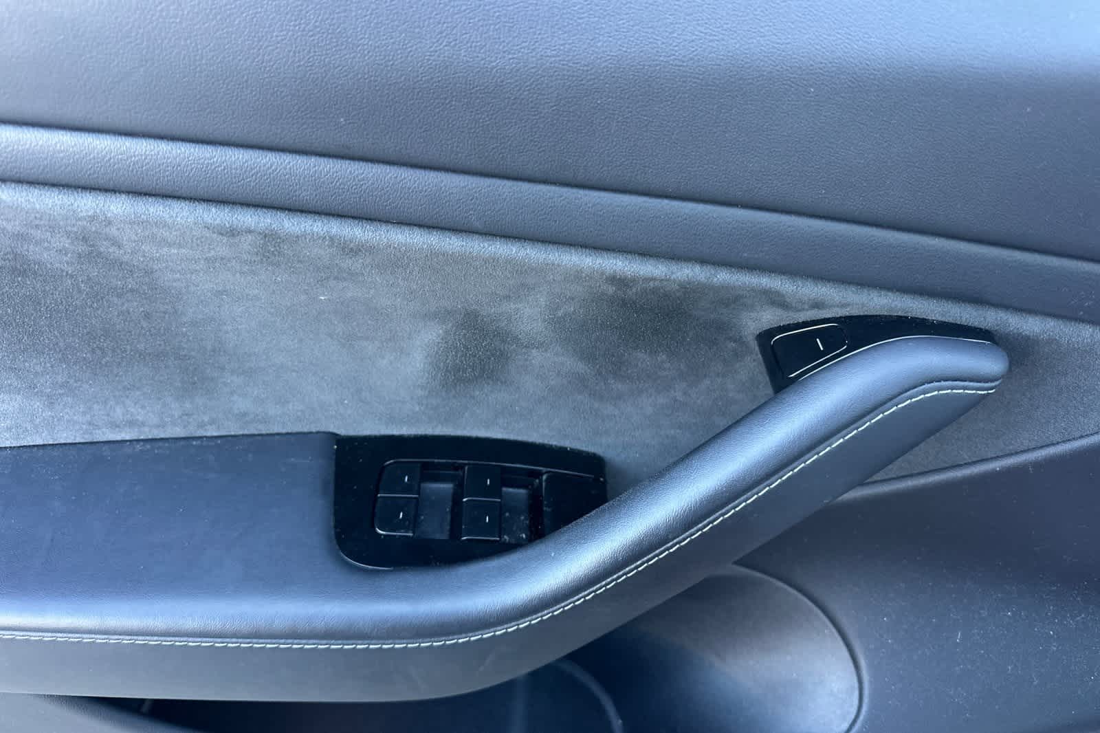 Thumbnail: 2019 Tesla Model 3 - 15
