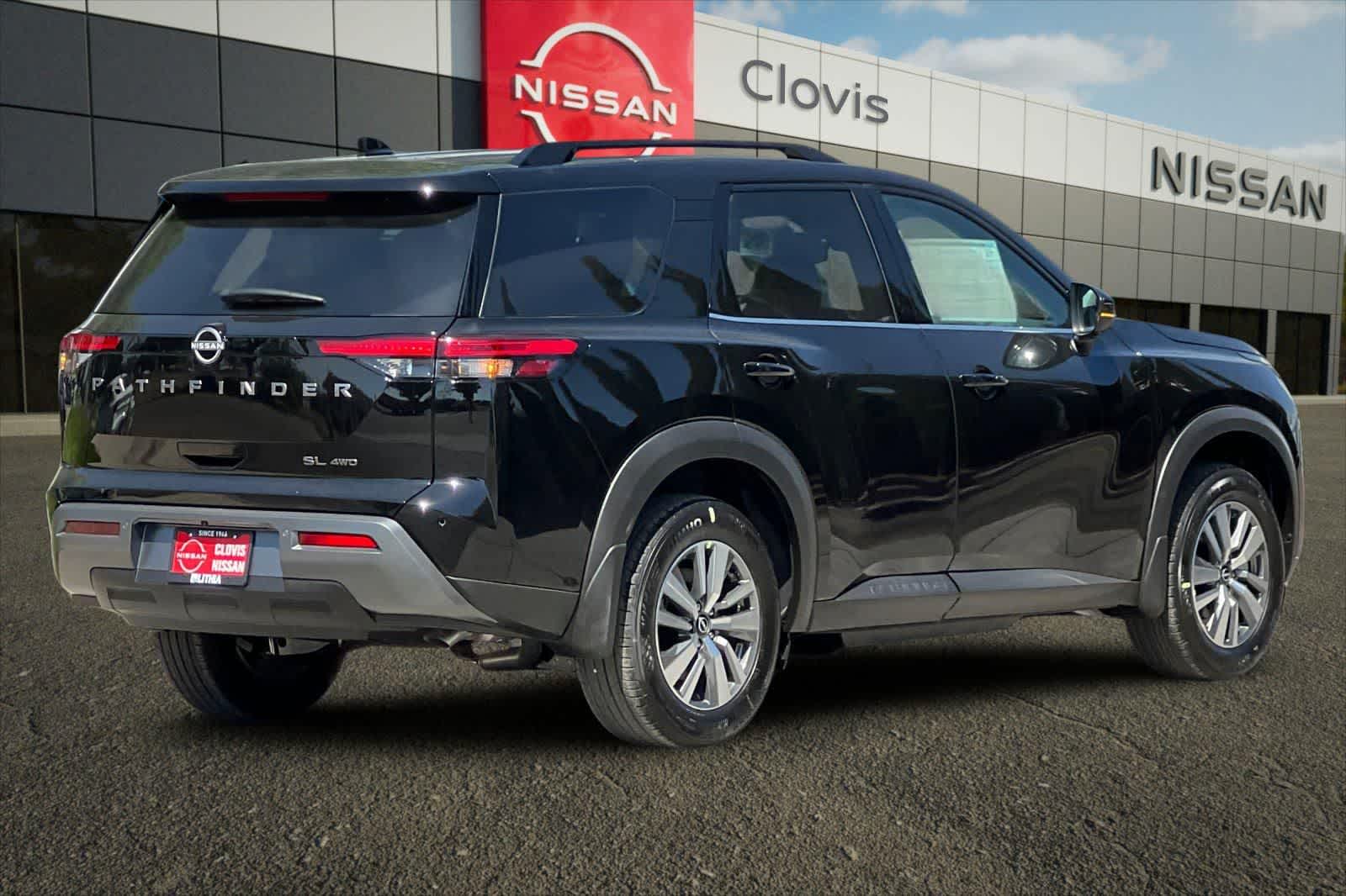 Thumbnail: 2026 Nissan Pathfinder - 3