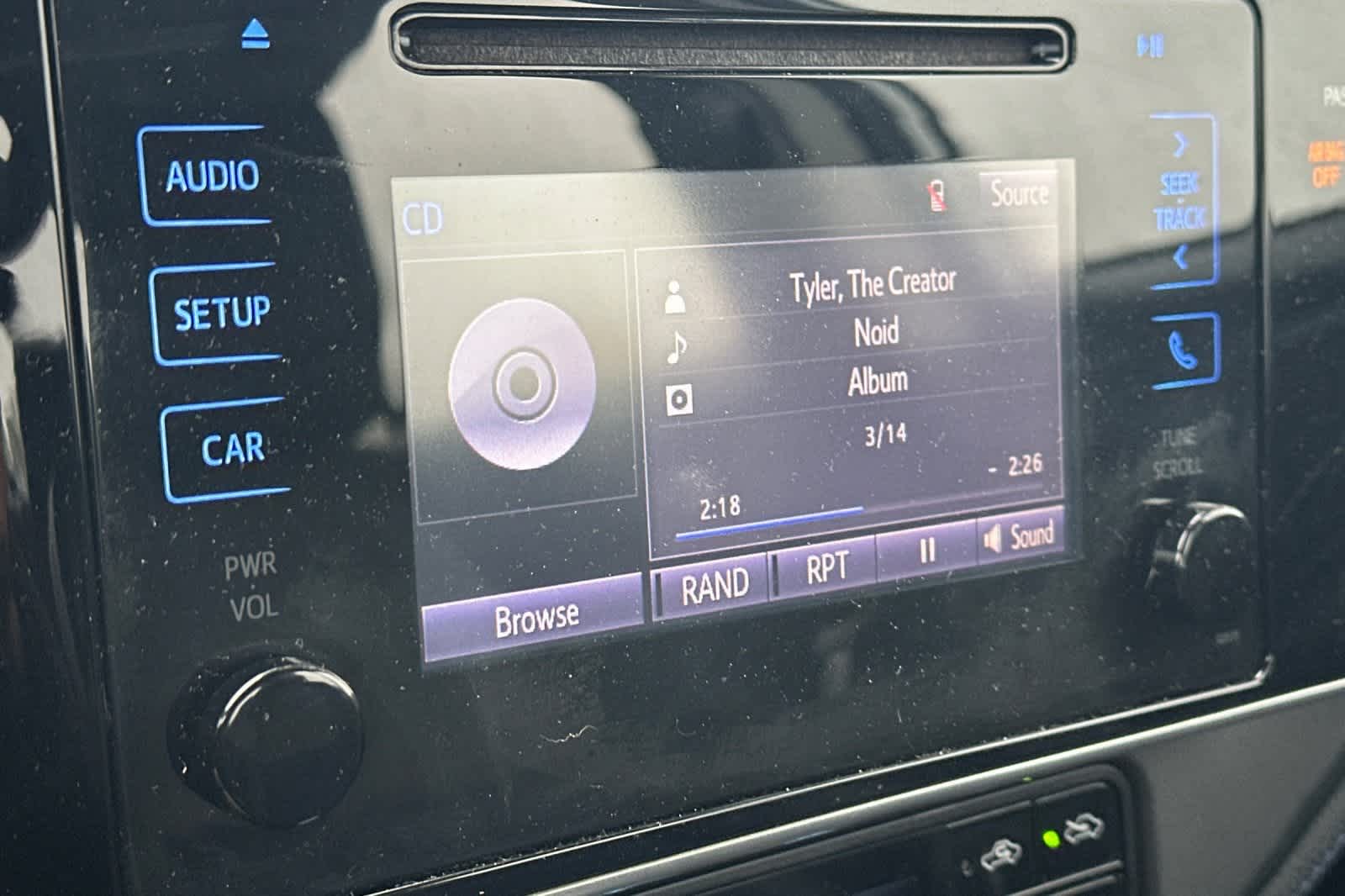 Thumbnail: 2017 Toyota Corolla - 18