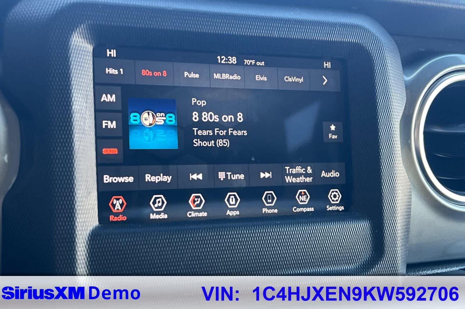 Thumbnail: 2019 Jeep Wrangler - 28