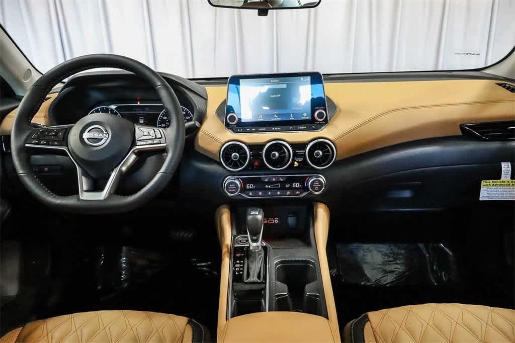 Thumbnail: 2025 Nissan Sentra - 9