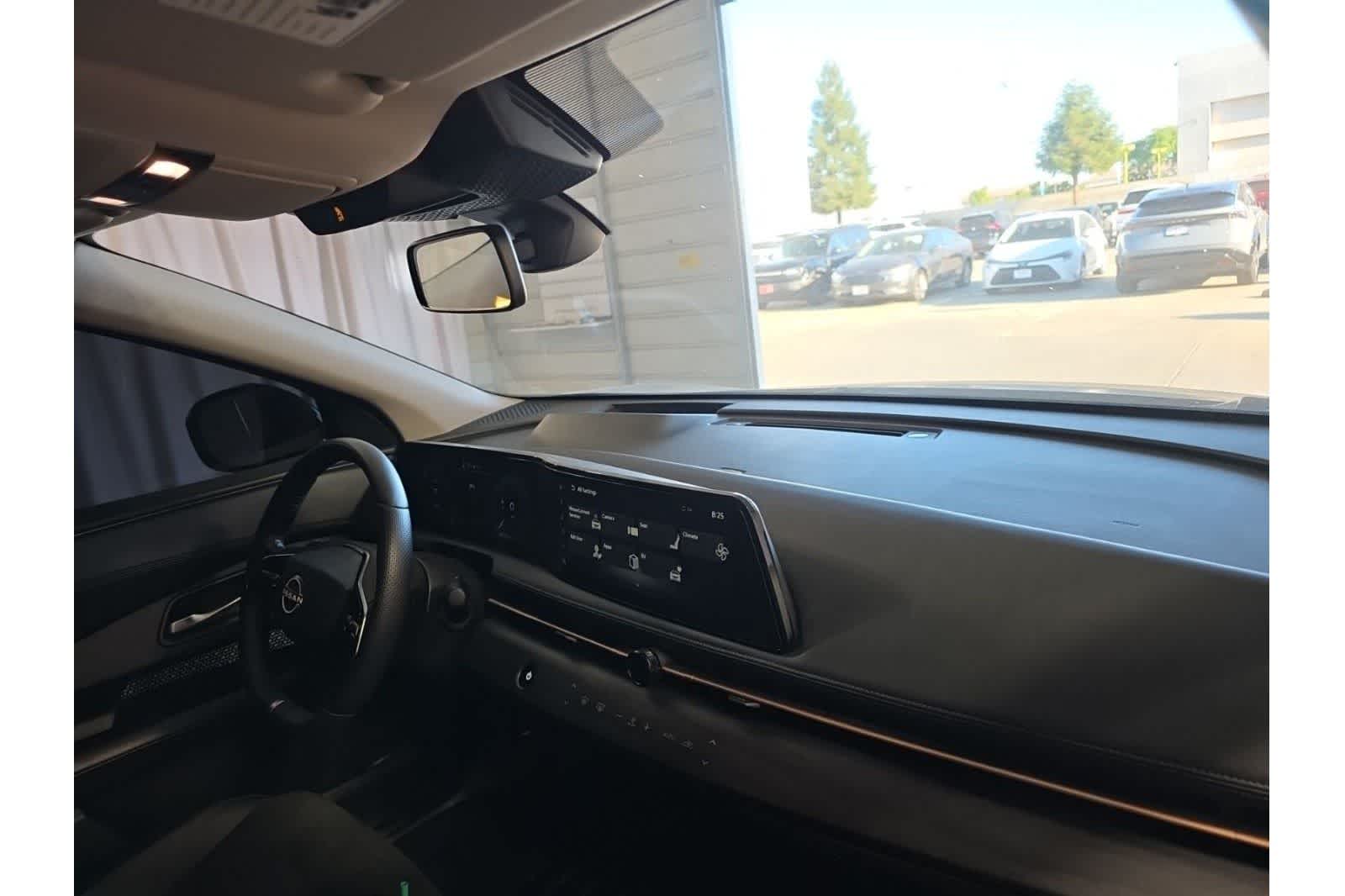 Thumbnail: 2024 Nissan Ariya - 12