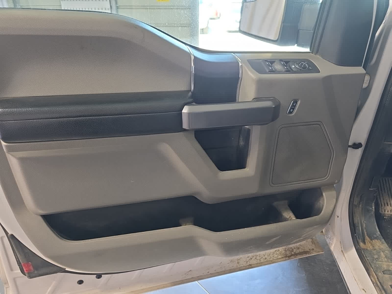 Thumbnail: 2019 Ford F-150 - 17