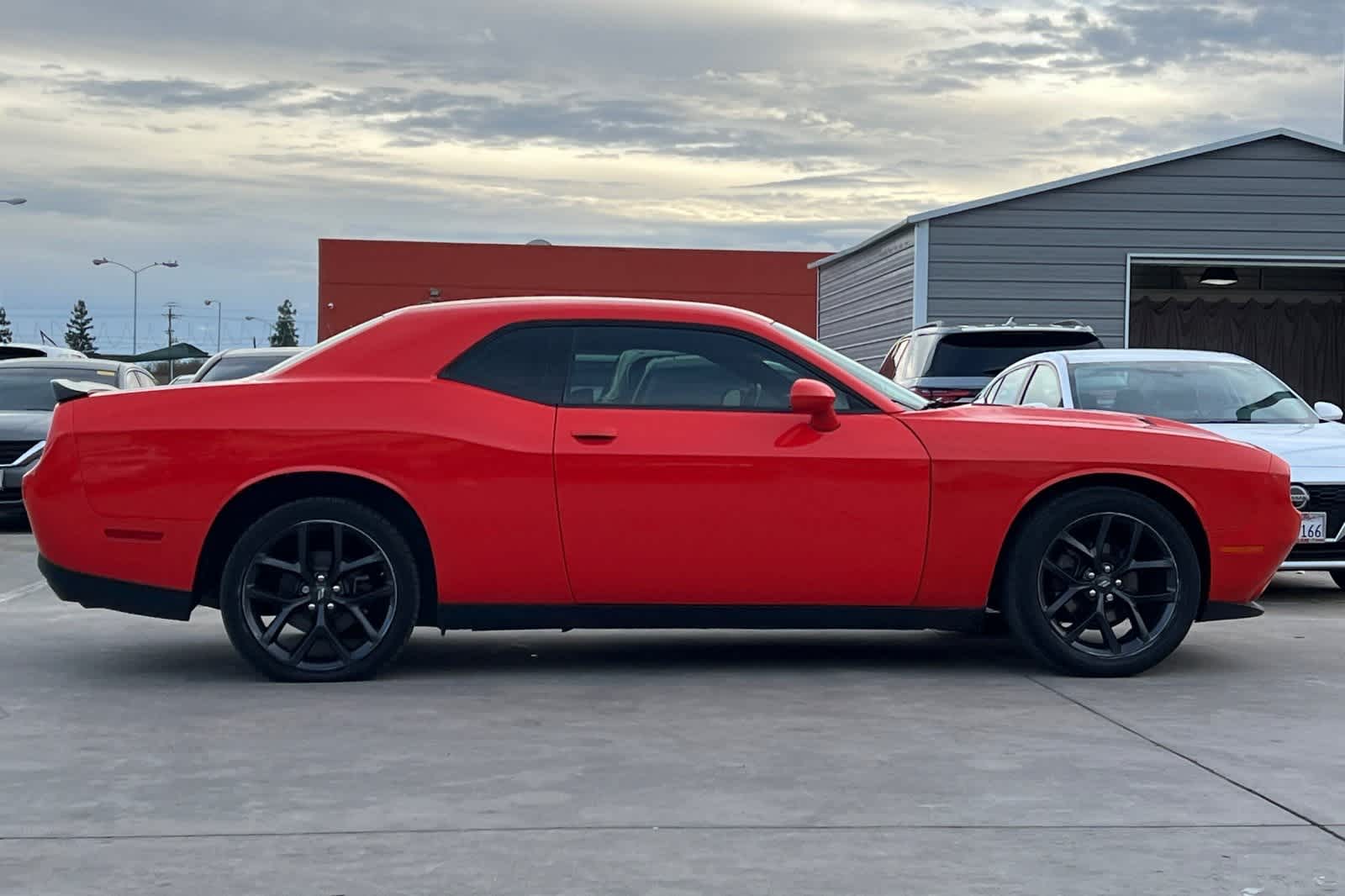 Thumbnail: 2020 Dodge Challenger - 9