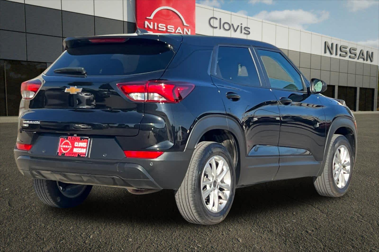 Thumbnail: 2024 Chevrolet TrailBlazer - 3