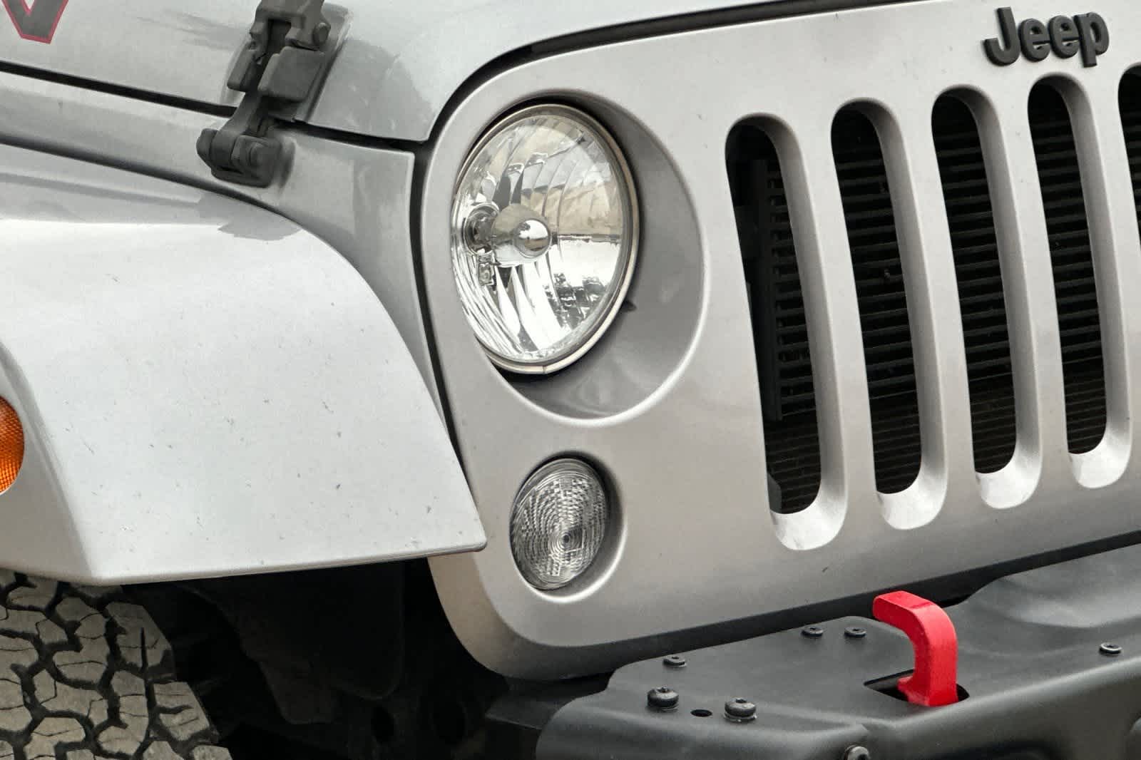 Thumbnail: 2016 Jeep Wrangler - 31
