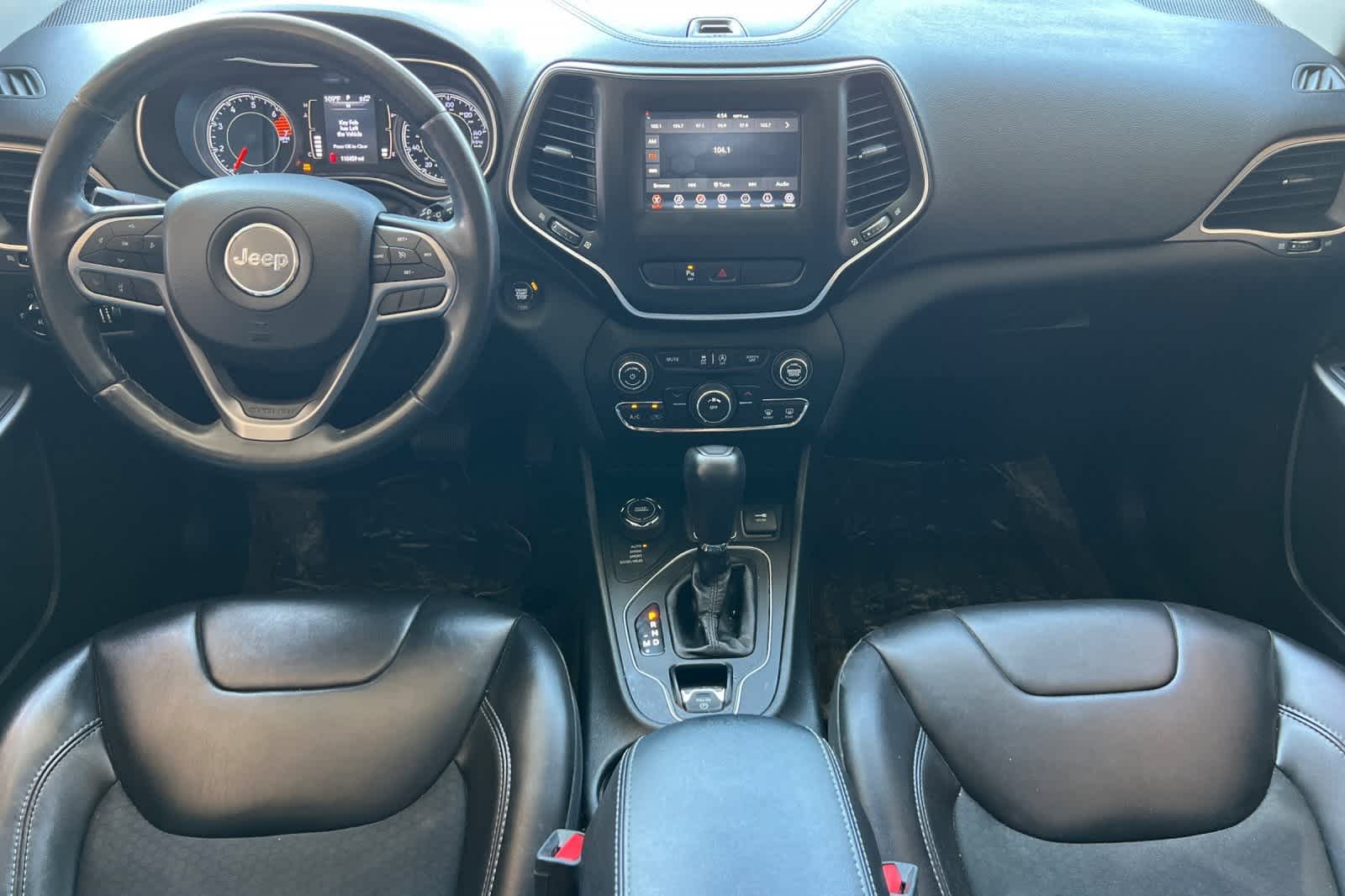 Thumbnail: 2019 Jeep Cherokee - 4