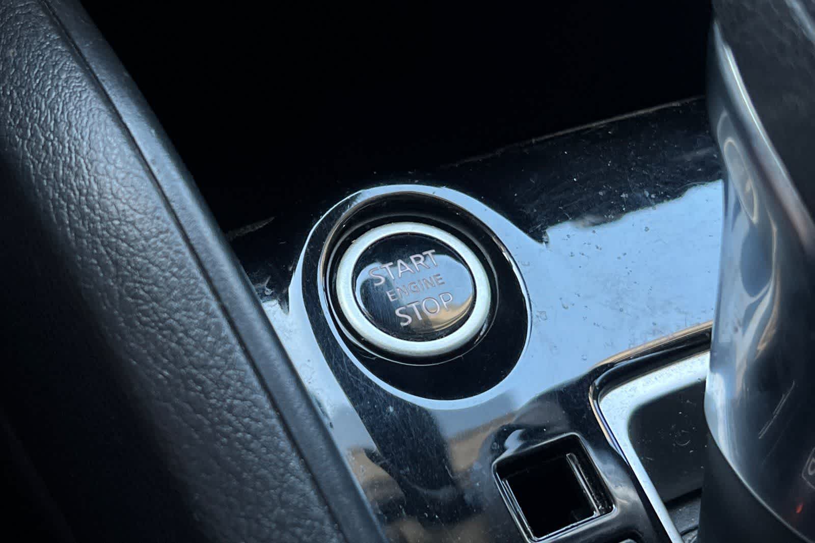 Thumbnail: 2021 Nissan Versa - 22