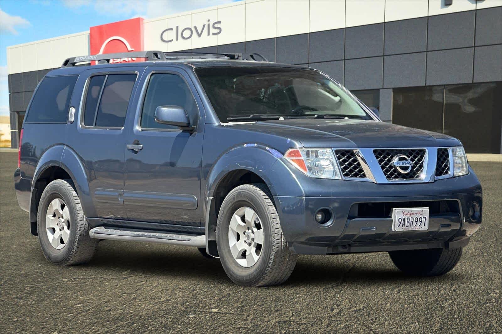 Thumbnail: 2006 Nissan Pathfinder - 10