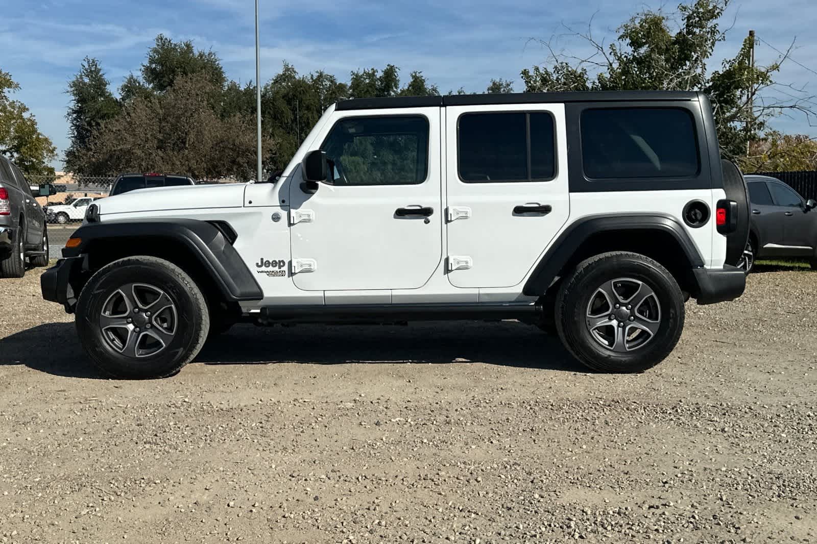 Thumbnail: 2018 Jeep Wrangler - 6