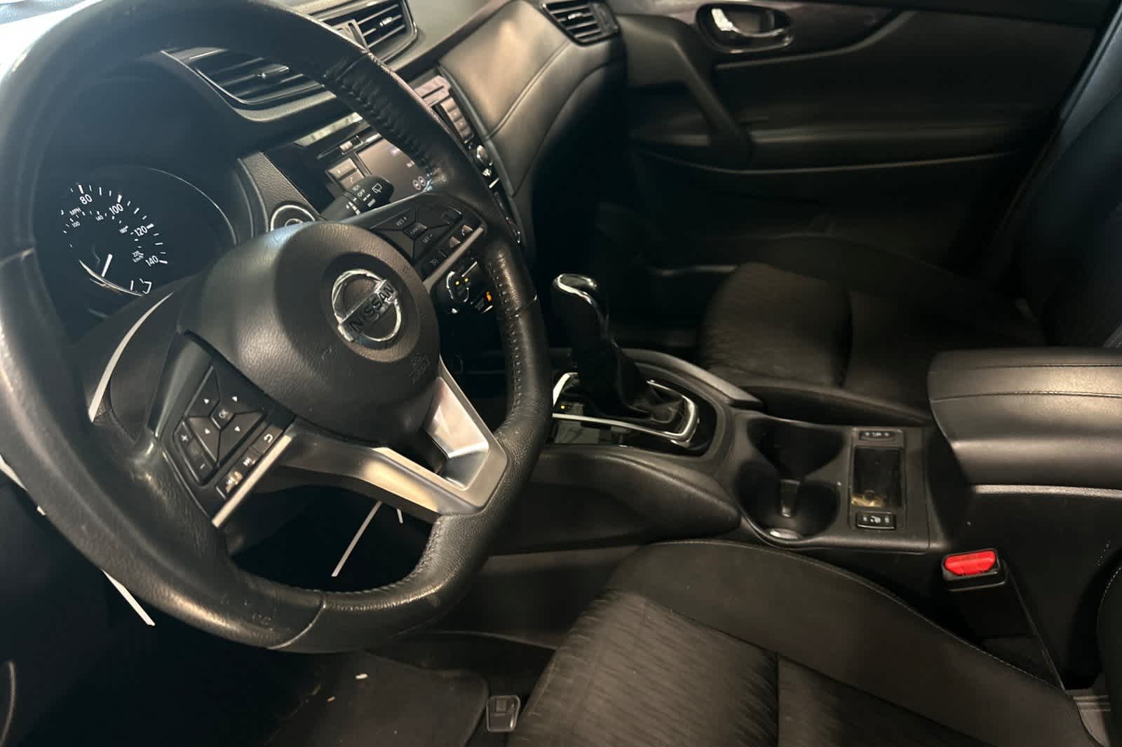 Thumbnail: 2018 Nissan Rogue - 14