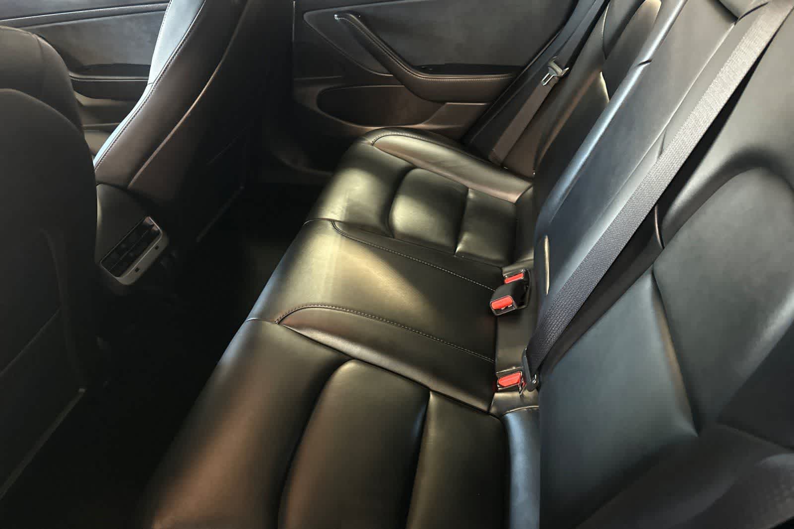 Thumbnail: 2020 Tesla Model 3 - 5