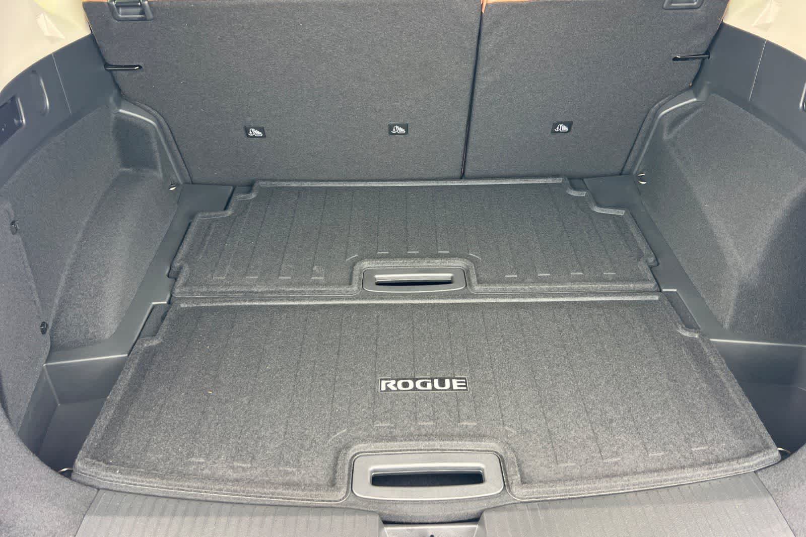 Thumbnail: 2026 Nissan Rogue - 18