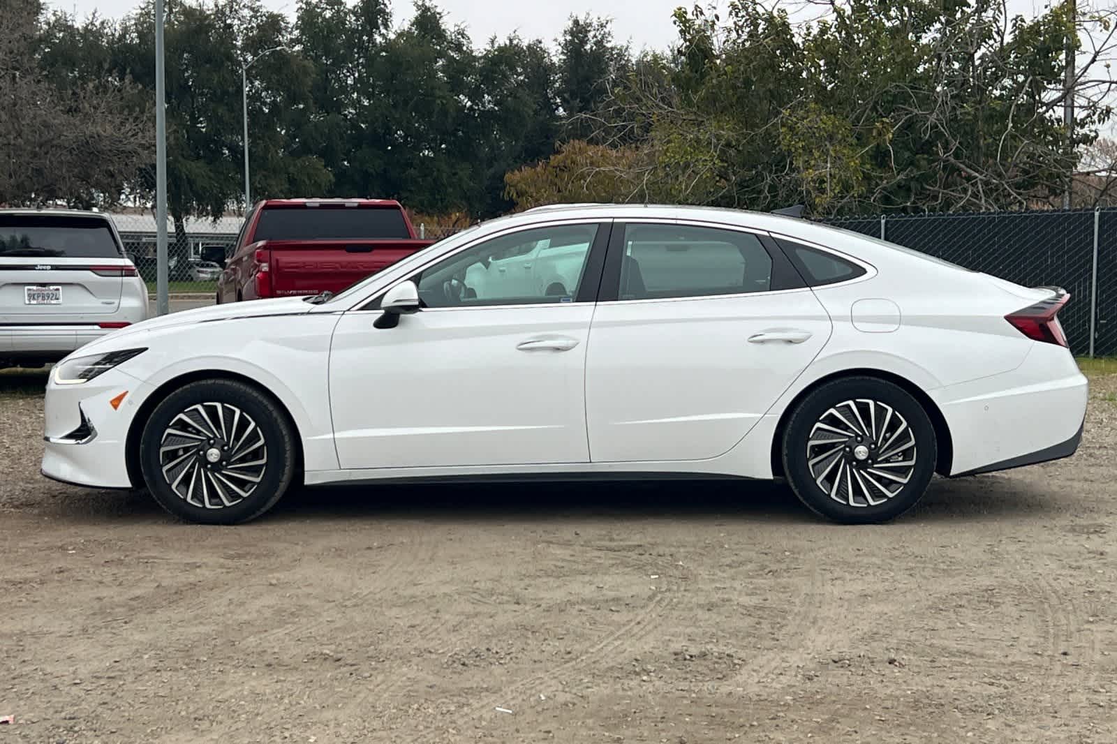 Thumbnail: 2023 Hyundai Sonata - 6