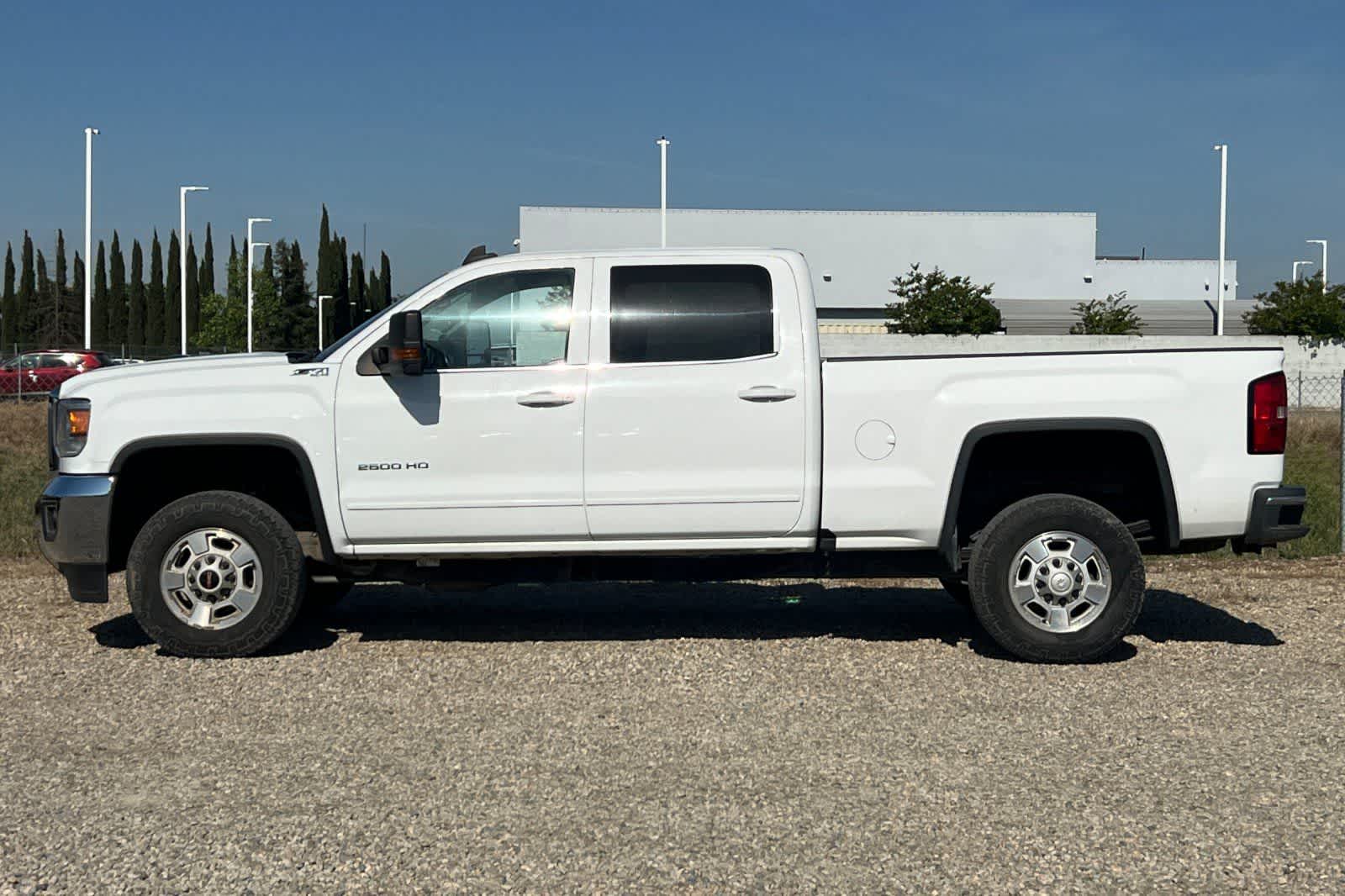 Thumbnail: 2016 GMC Sierra 2500 - 6