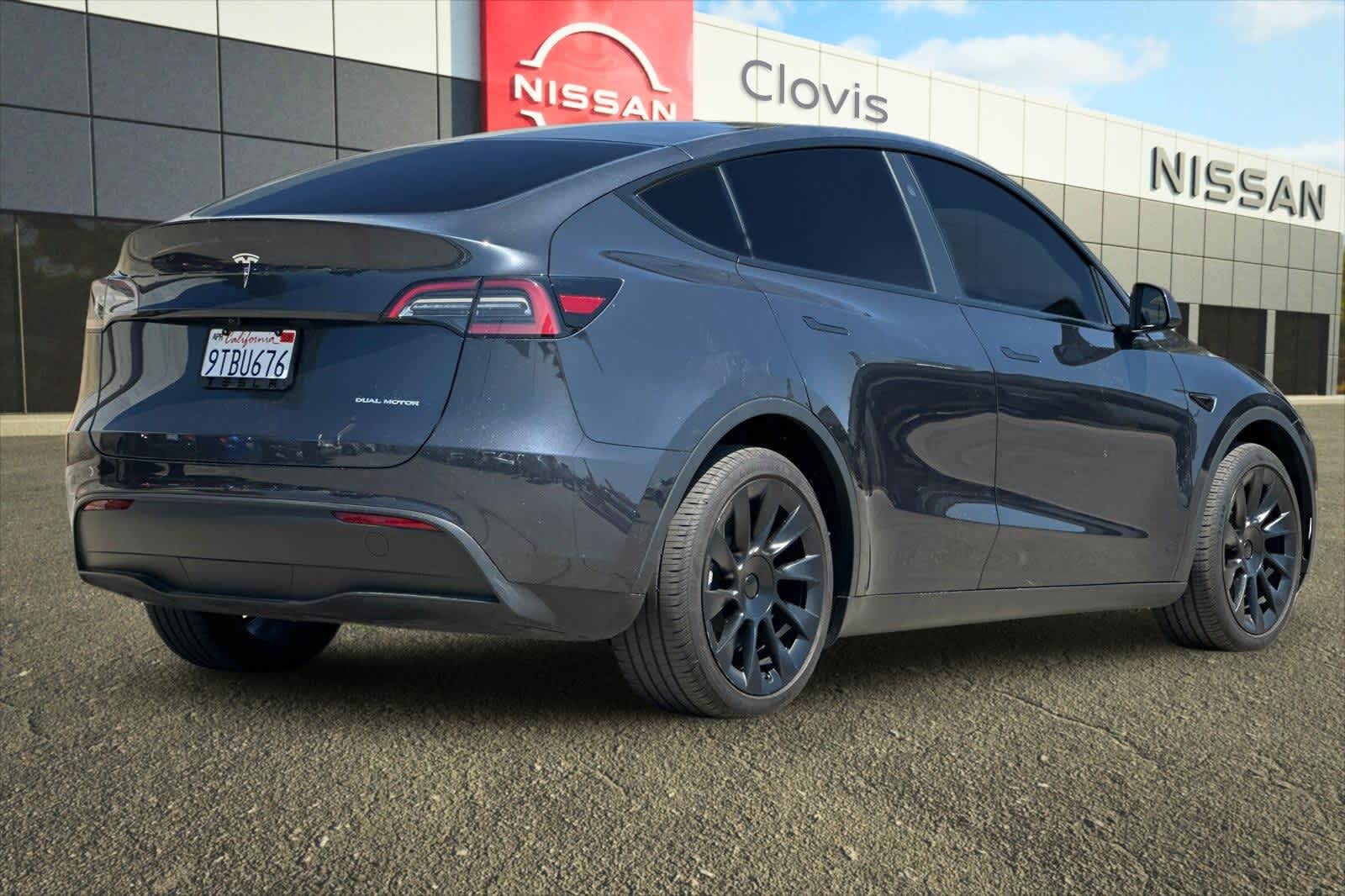 Thumbnail: 2024 Tesla Model Y - 3