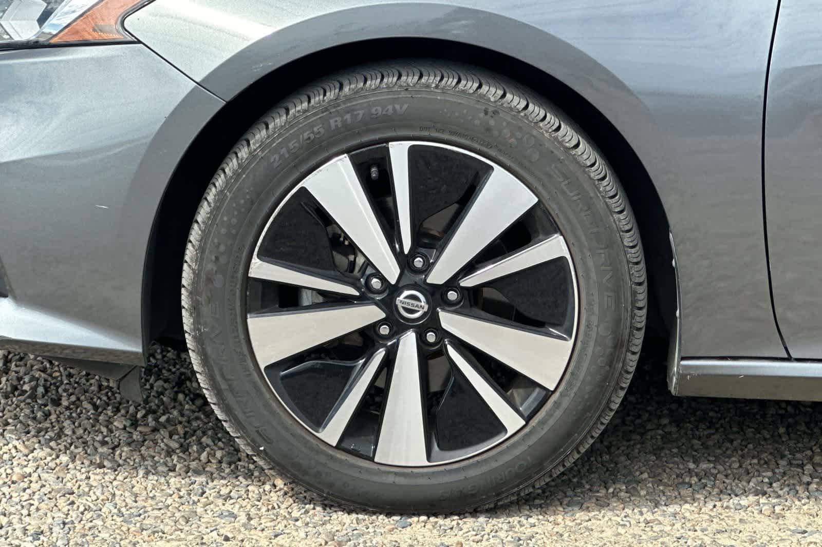 Thumbnail: 2022 Nissan Altima - 27