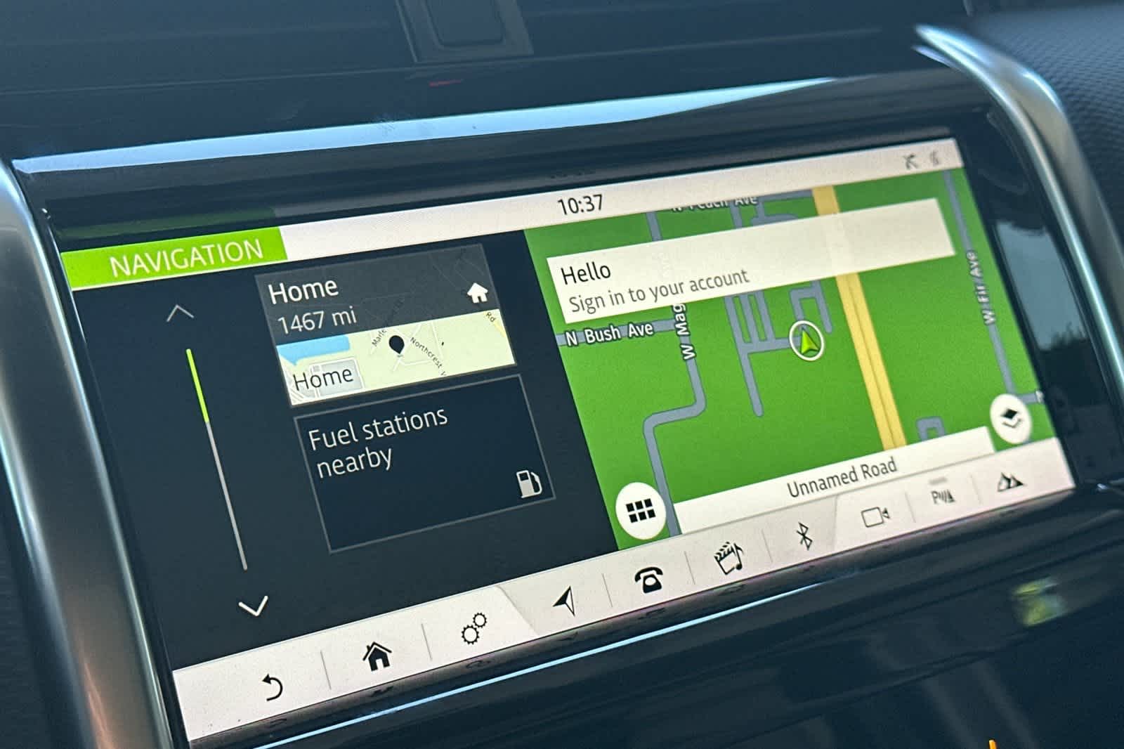 Thumbnail: 2020 Land Rover Discovery Sport - 23
