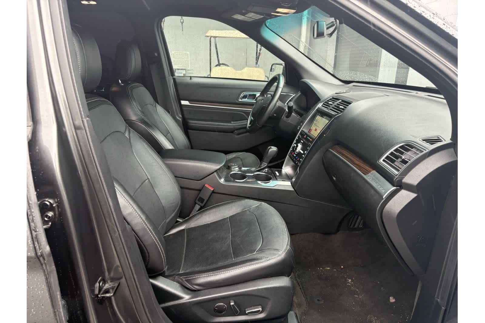 Thumbnail: 2018 Ford Explorer - 14