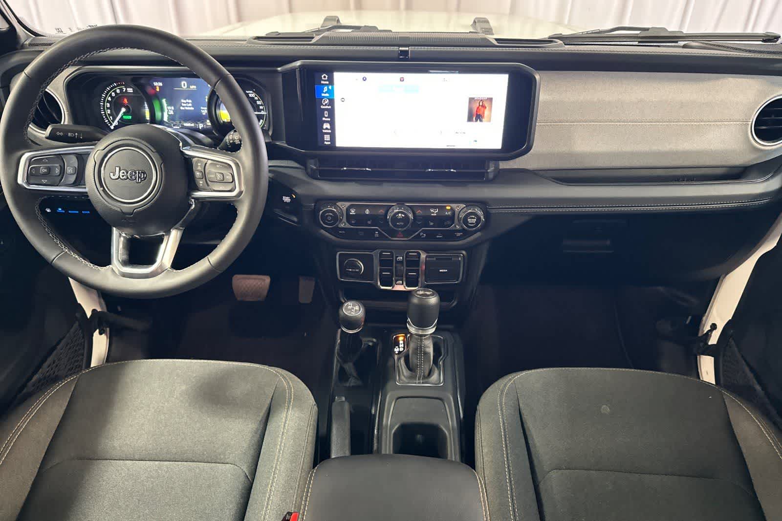 Thumbnail: 2025 Jeep Wrangler - 4