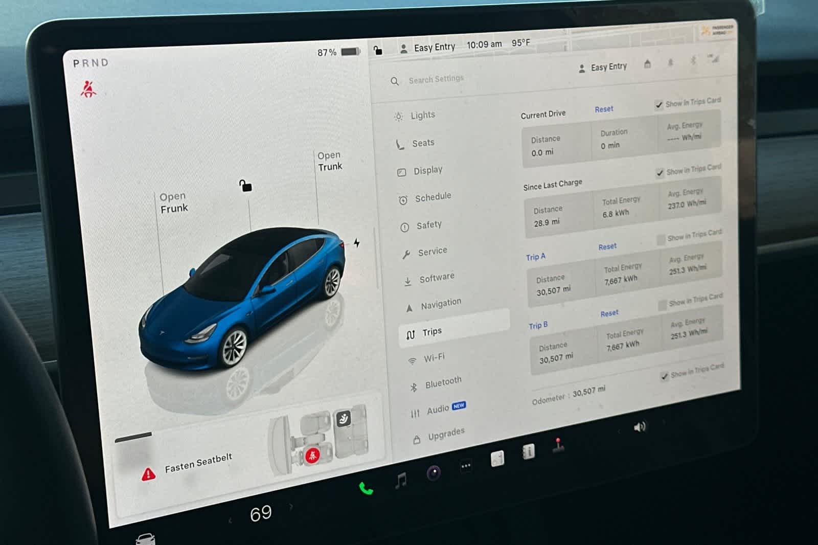 Thumbnail: 2023 Tesla Model 3 - 25