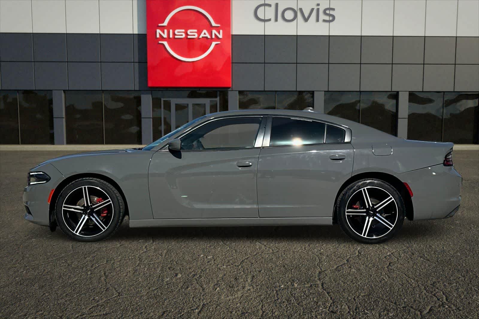 Thumbnail: 2018 Dodge Charger - 6