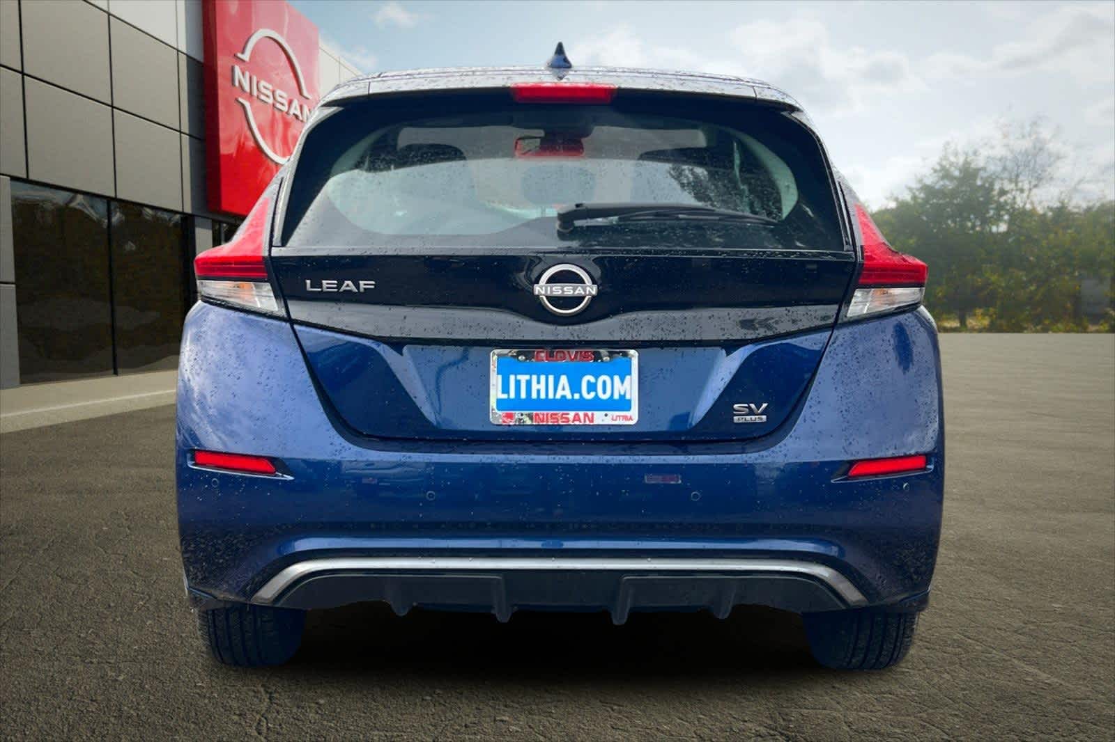 Thumbnail: 2023 Nissan Leaf - 8