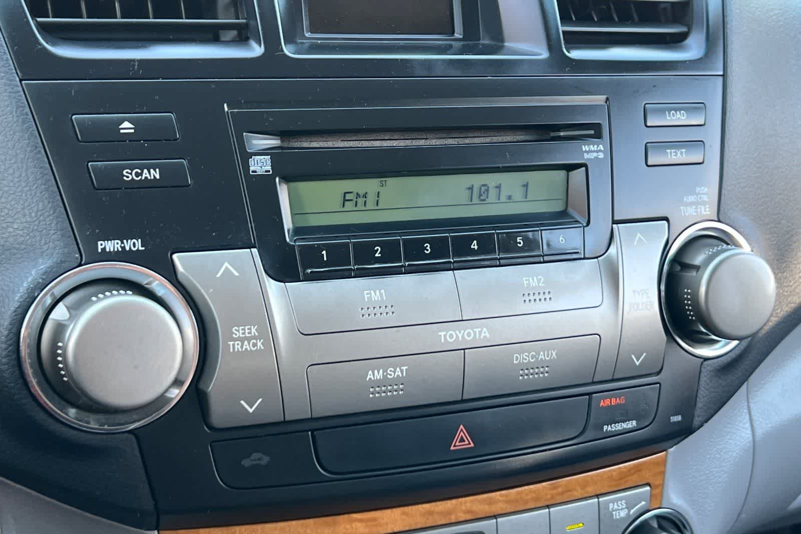 Thumbnail: 2008 Toyota Highlander - 23