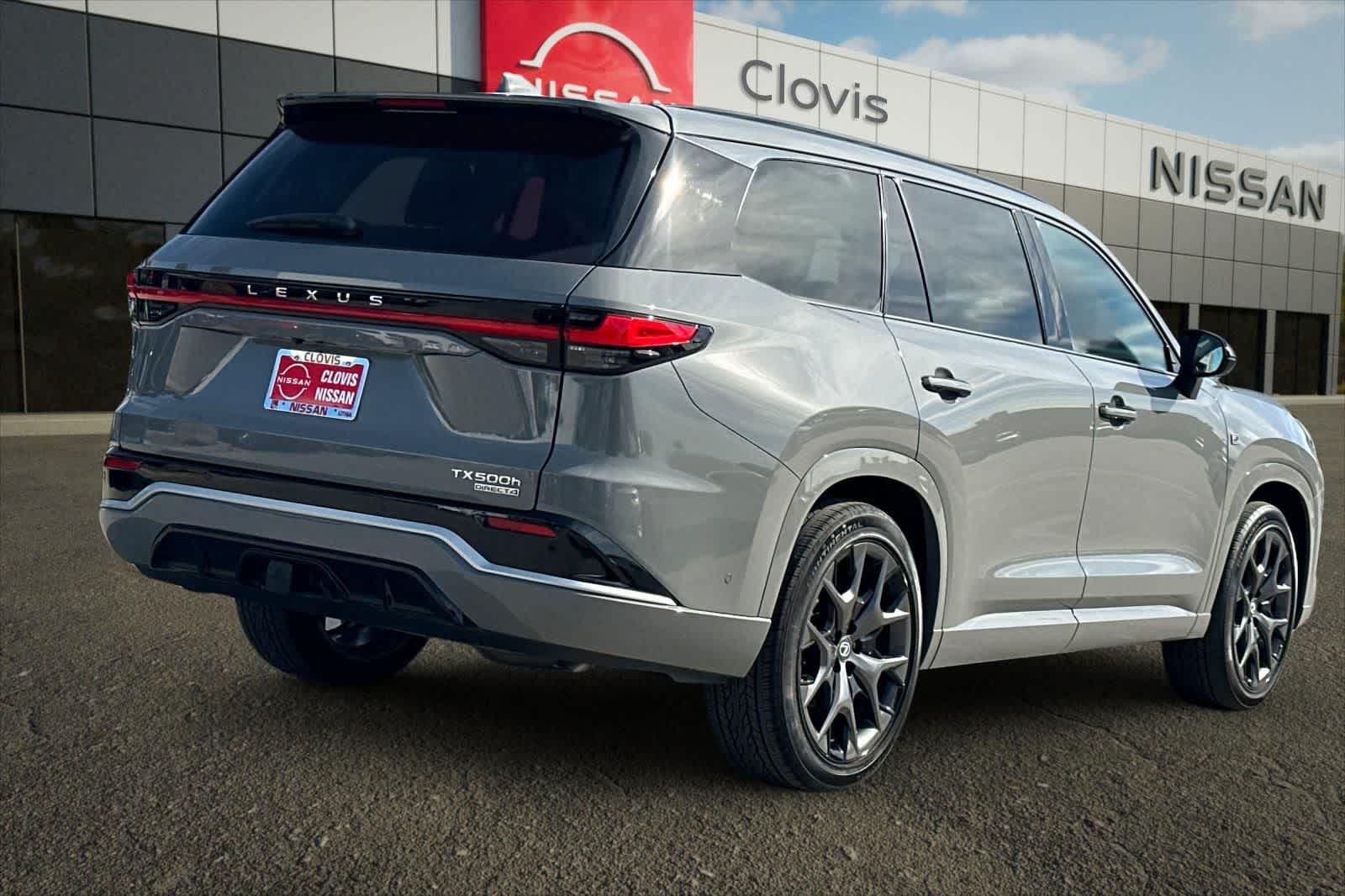 Thumbnail: 2026 Lexus TX - 3