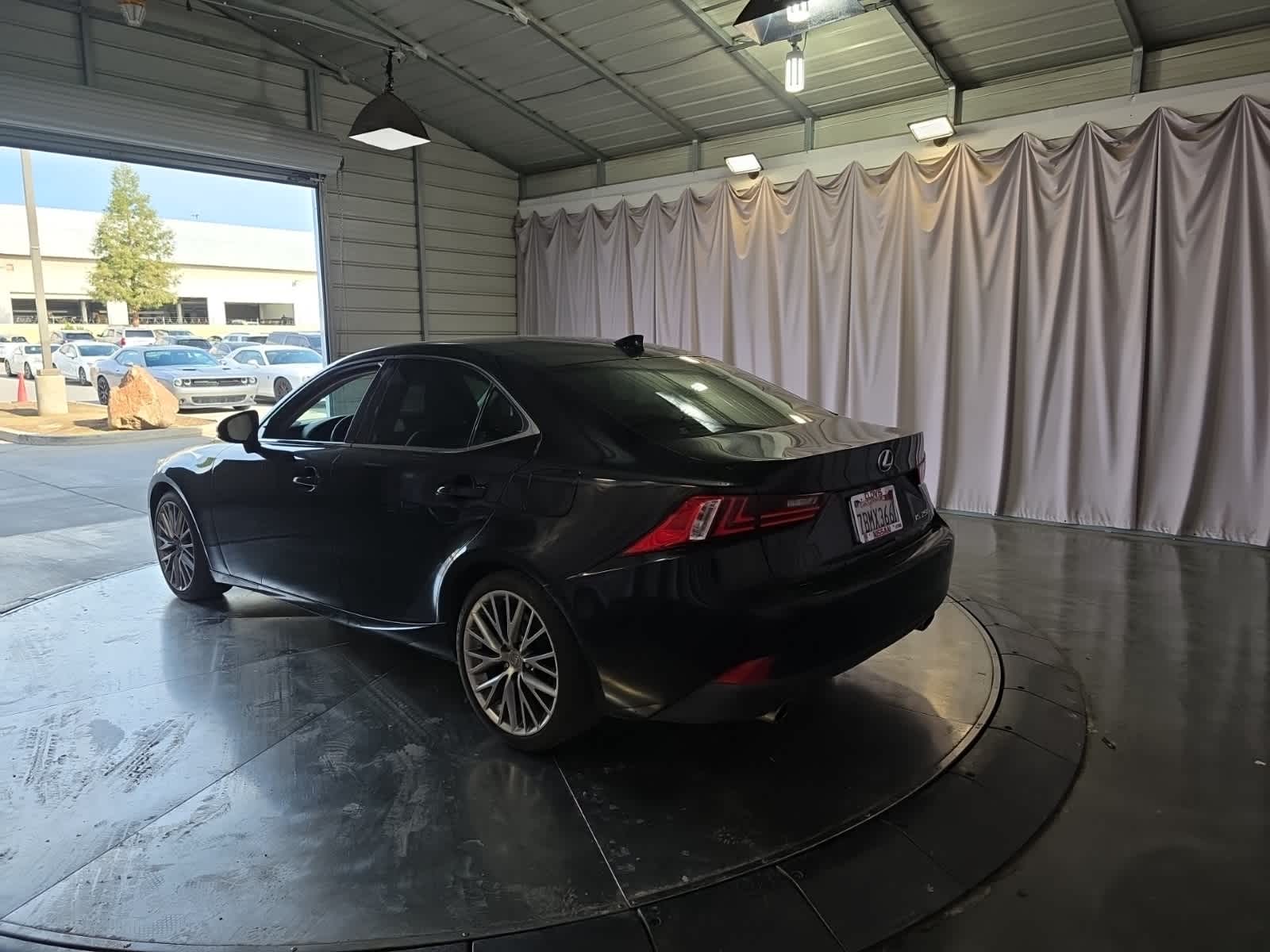 Thumbnail: 2014 Lexus IS - 3