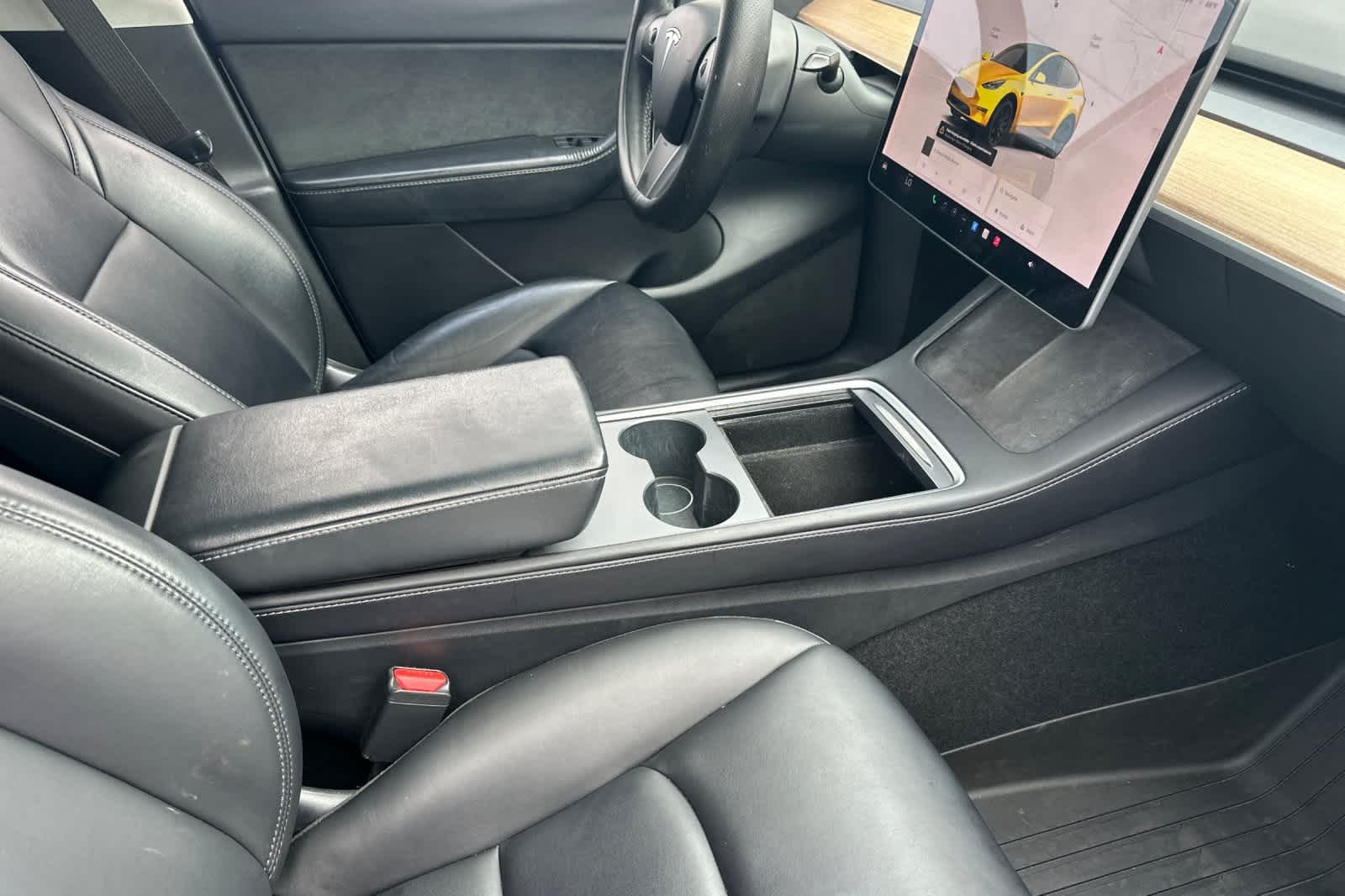Thumbnail: 2022 Tesla Model Y - 19