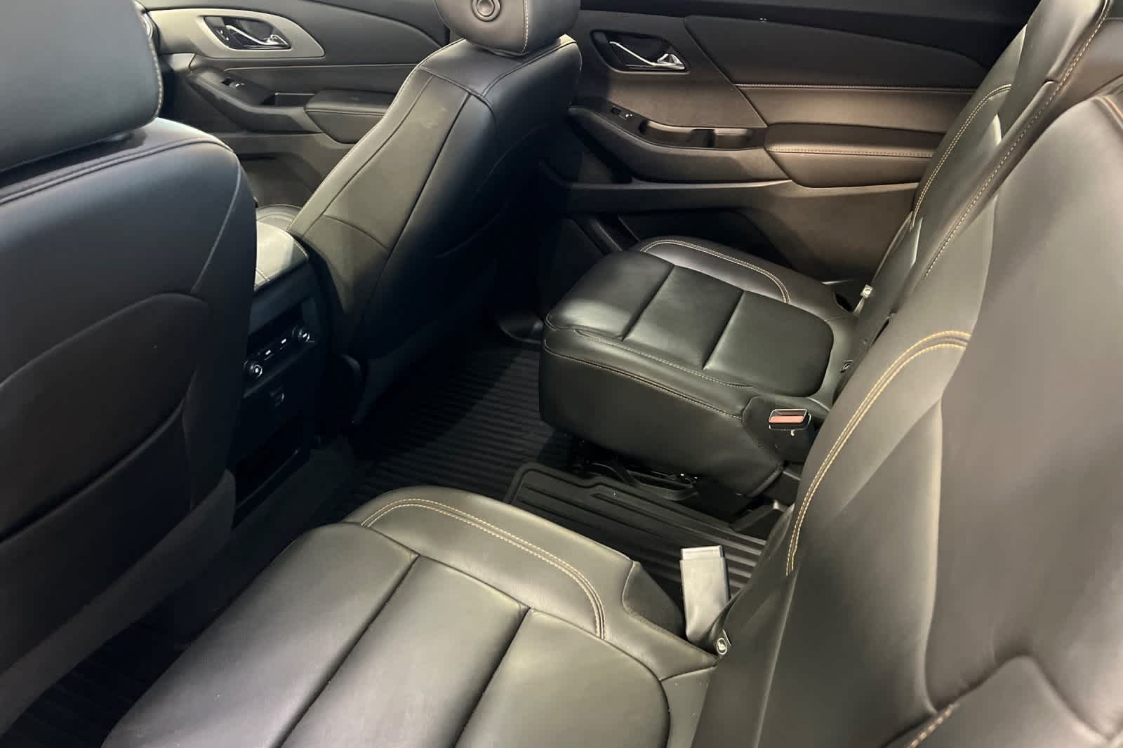 Thumbnail: 2020 Chevrolet Traverse - 5