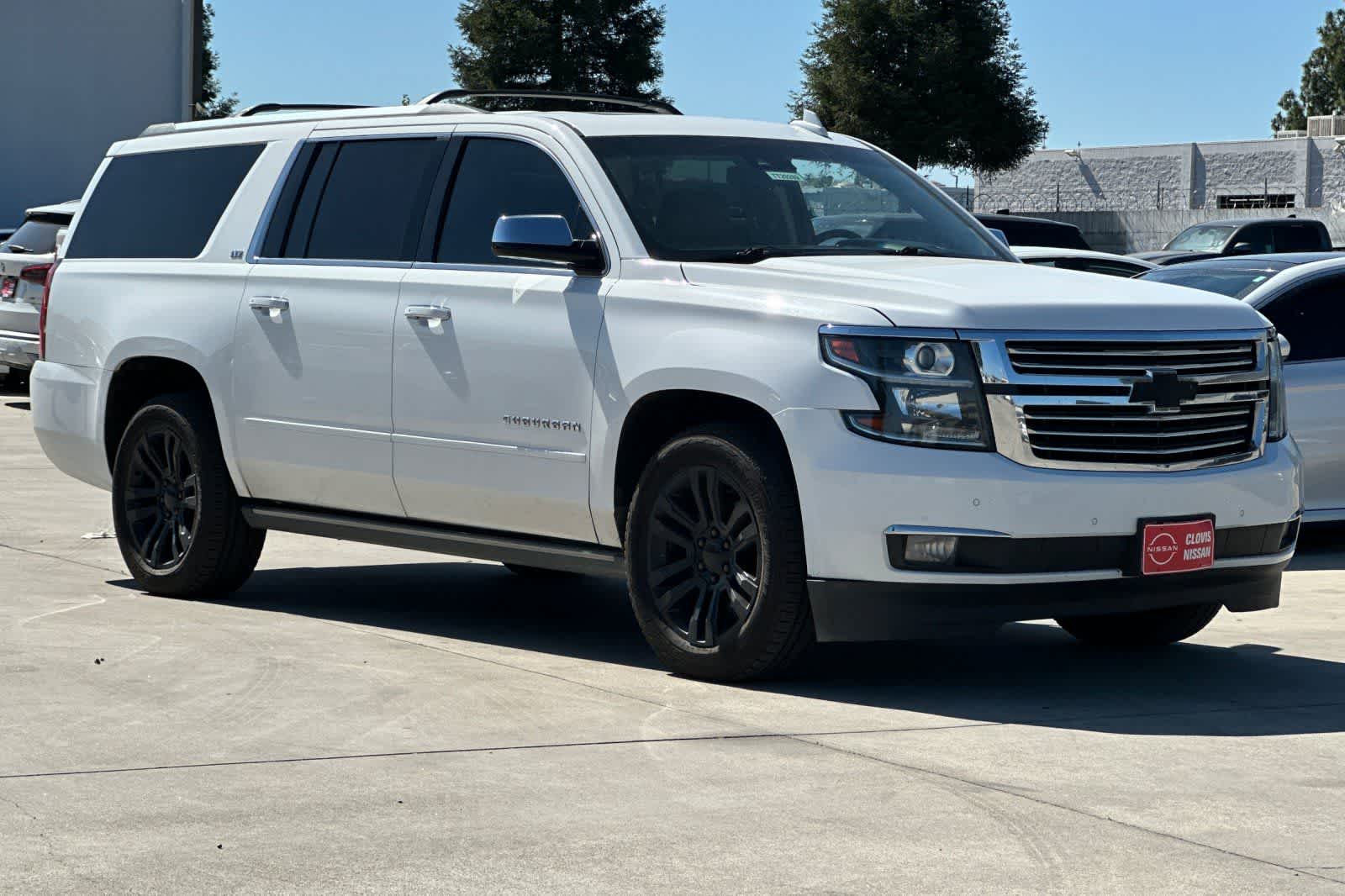 Thumbnail: 2015 Chevrolet Suburban - 10