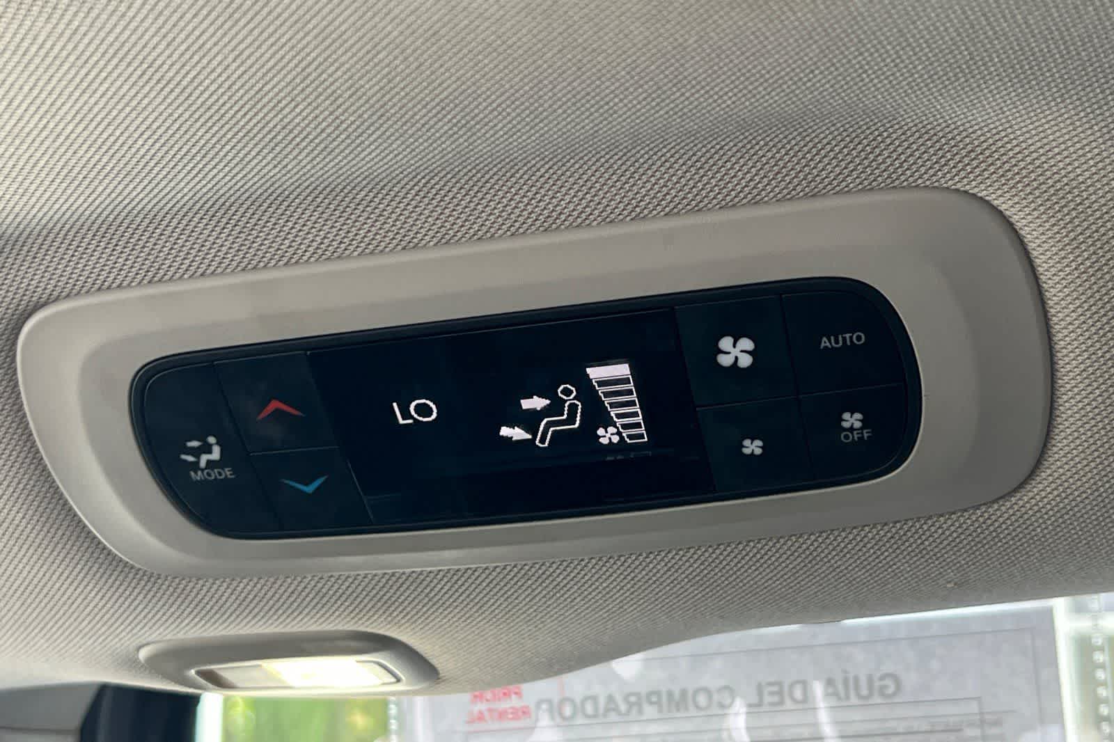 Thumbnail: 2020 Chrysler Pacifica - 15