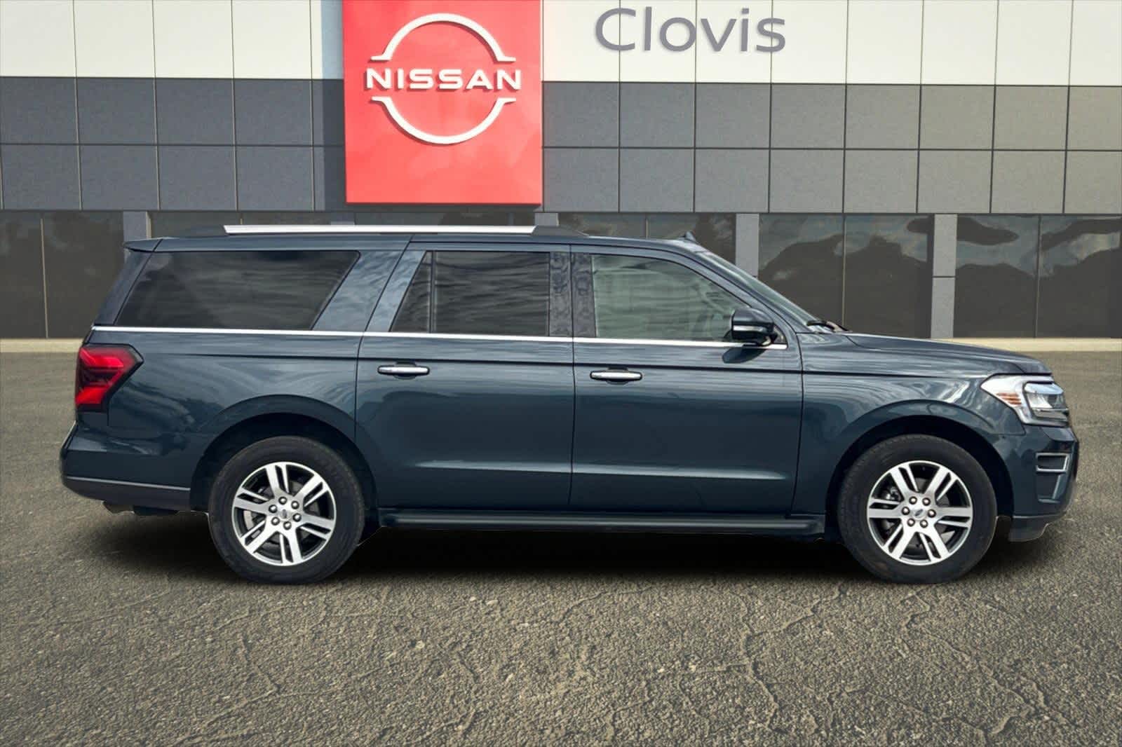Thumbnail: 2023 Ford Expedition MAX - 9