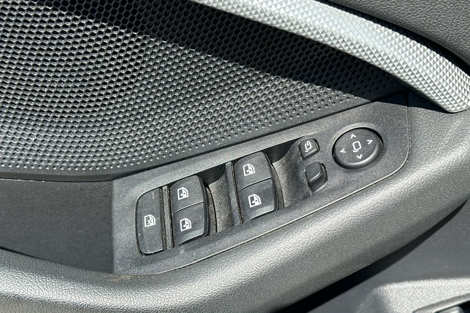 Thumbnail: 2024 BMW 2 Series - 14