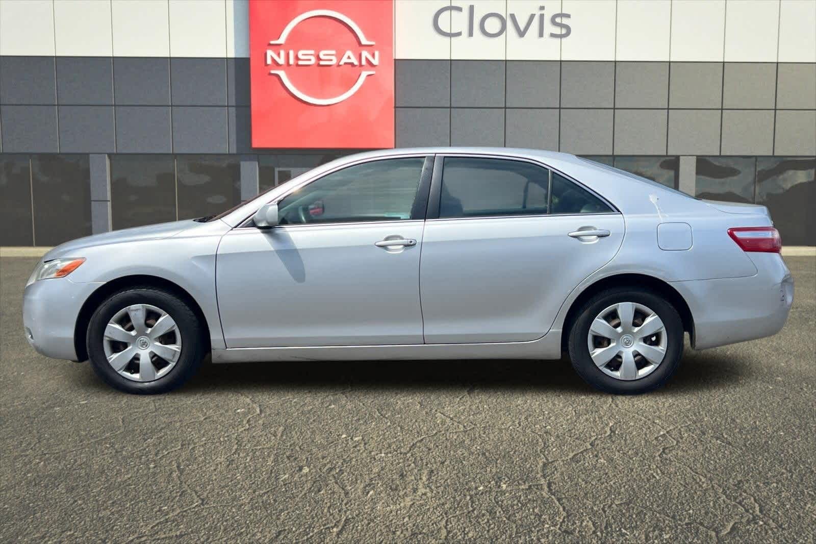 2009 Toyota Camry LE 5