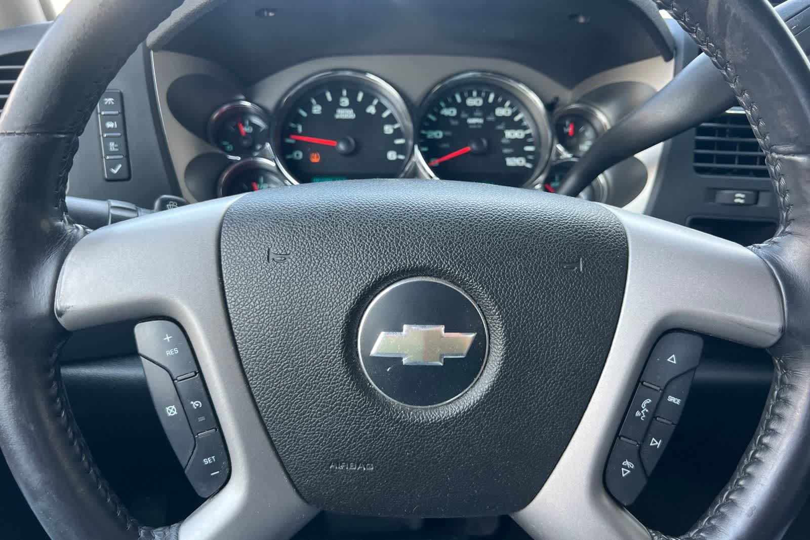 Thumbnail: 2009 Chevrolet Silverado 1500 - 22