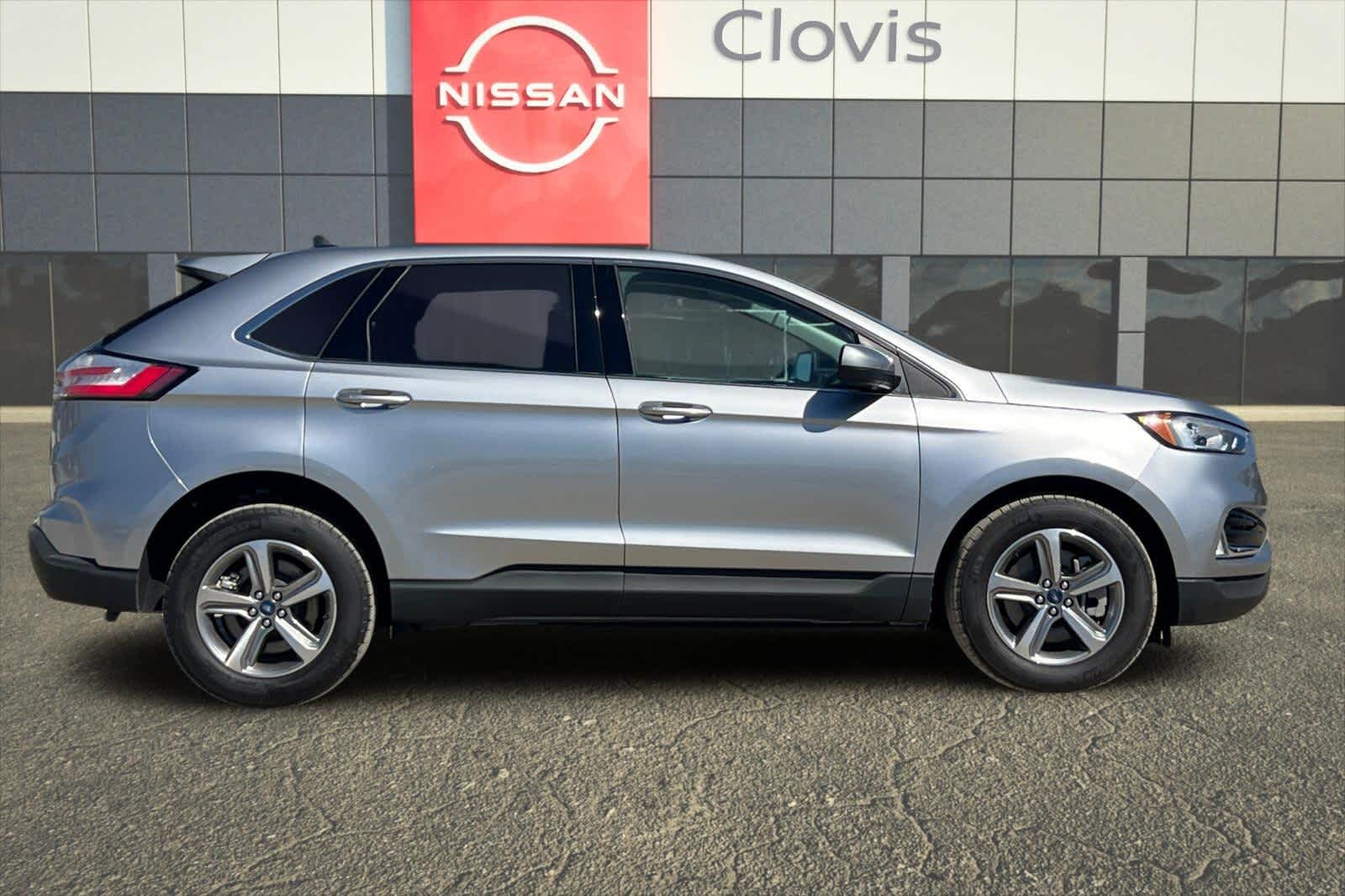 Thumbnail: 2022 Ford Edge - 9